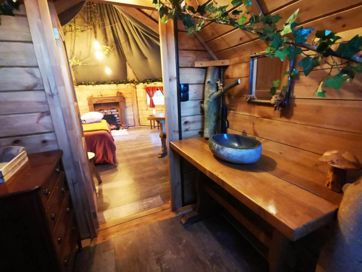 Tournes La Cabane Du Nuton Ardennais מראה חיצוני תמונה